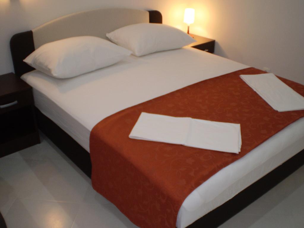 Apartments Tare, Free Parking Водице Номер фото